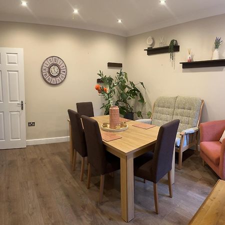 Adam'S Place, Watford Wd17 2Py Βίλα Εξωτερικό φωτογραφία