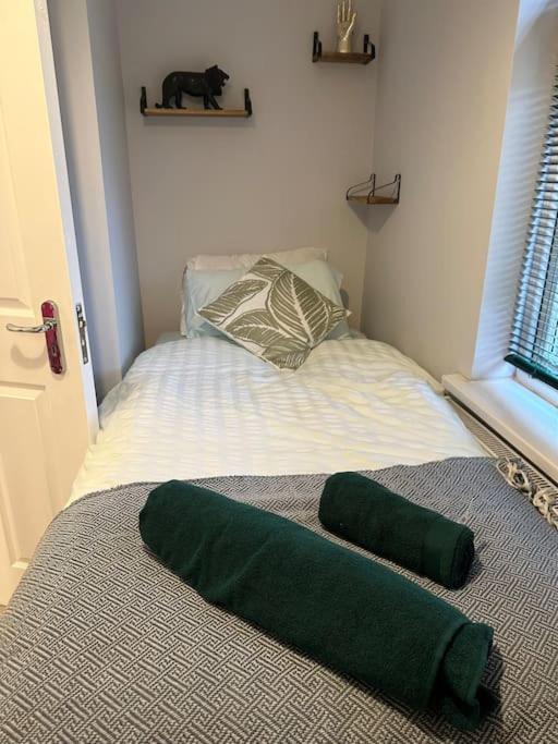 Adam'S Place, Watford Wd17 2Py Βίλα Εξωτερικό φωτογραφία